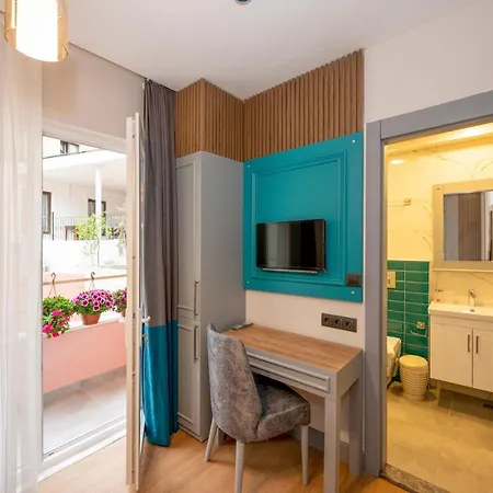 Otel Lynda