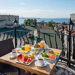 Lynda Hotel Estambul